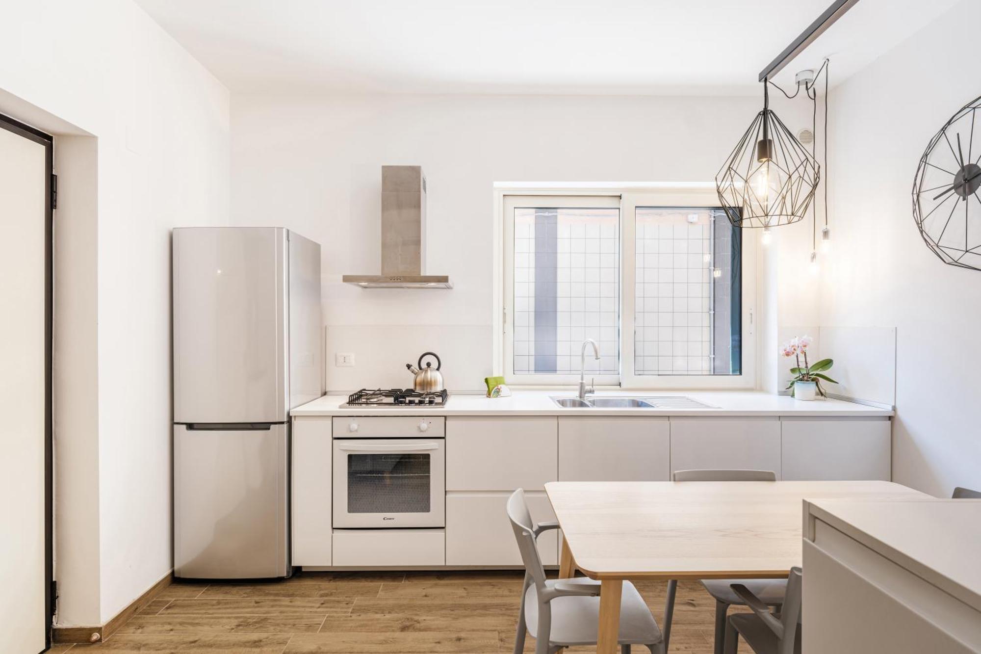 Moon - Puglia Mia Apartments โมโนโปลี ภายนอก รูปภาพ